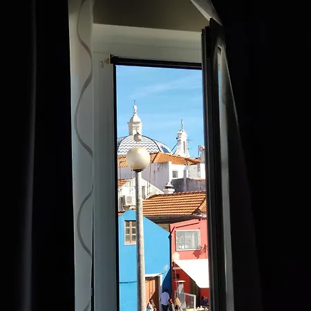 Romantic Flamingos - Beautiful View Over The Canal Aveiro