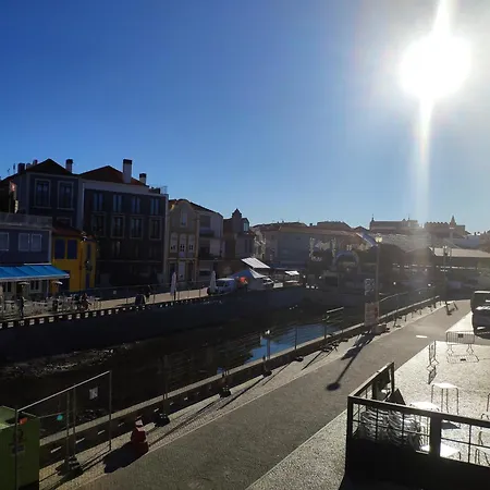 Romantic Flamingos - Beautiful View Over The Canal Appartement Aveiro
