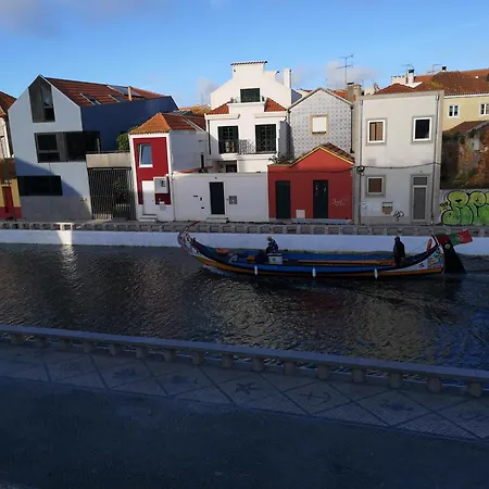 Romantic Flamingos - Beautiful View Over The Canal Appartement Aveiro