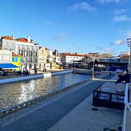 Flamingo's House - Beautiful View Over The Canal Apartment